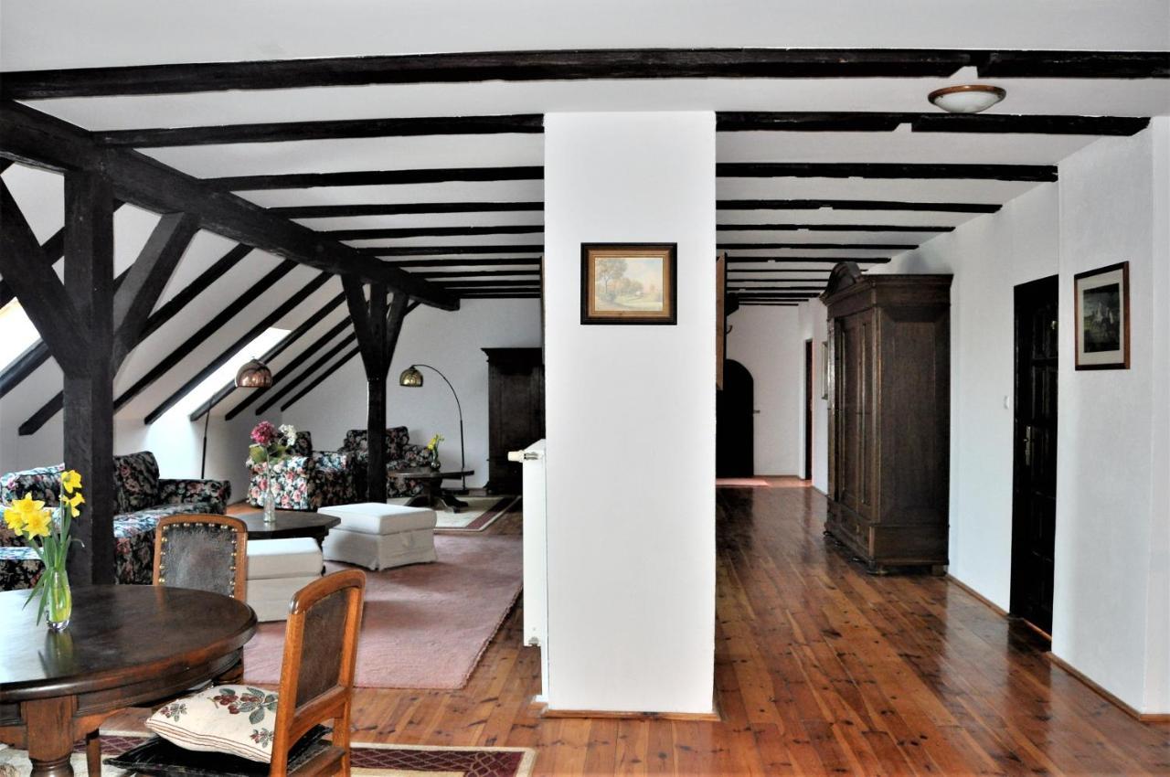 Folwark Goscino-Dwor Bed and Breakfast Eksteriør billede