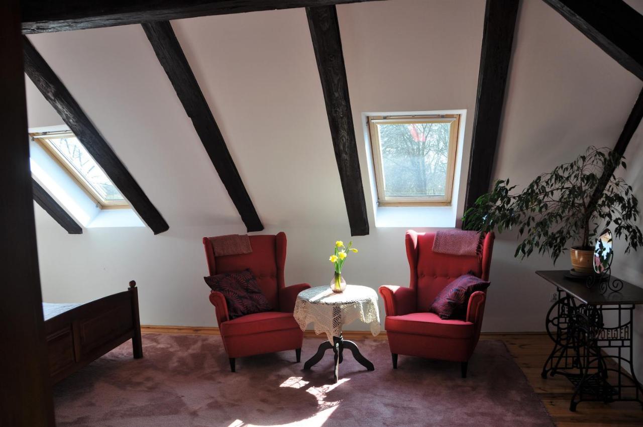 Folwark Goscino-Dwor Bed and Breakfast Eksteriør billede