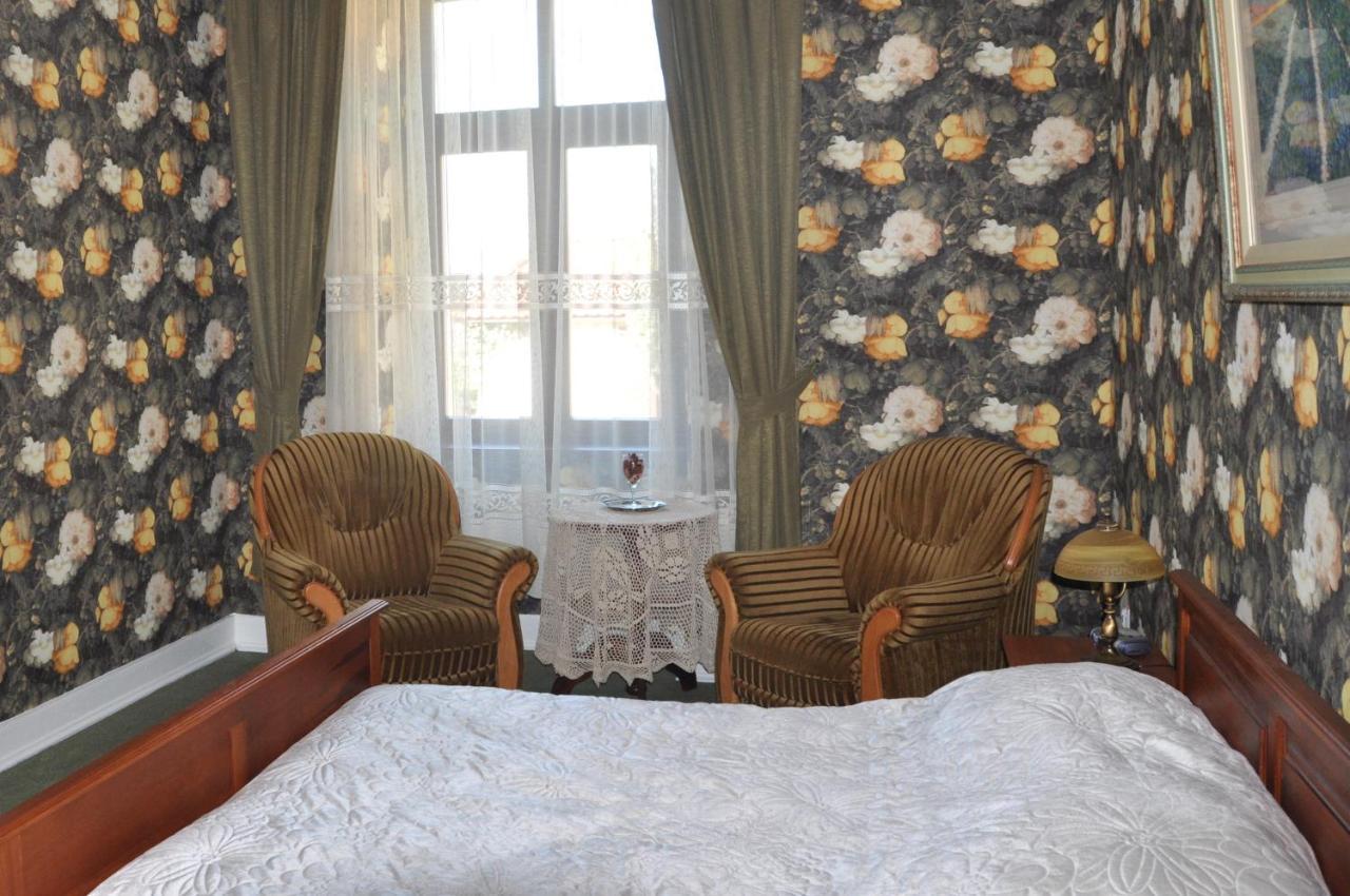 Folwark Goscino-Dwor Bed and Breakfast Værelse billede